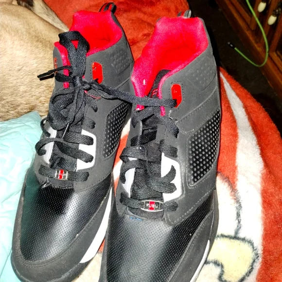 Men's Fubu shoes